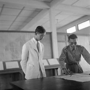 พระราชกรณียกิจสุดท้าย ร.8 และชุดภาพที่ไม่เคยถูกเผยแพร่